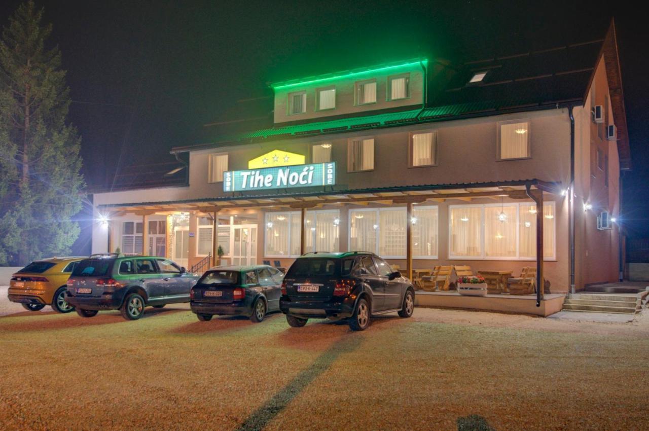 Tihe Noci Motel Pale Buitenkant foto